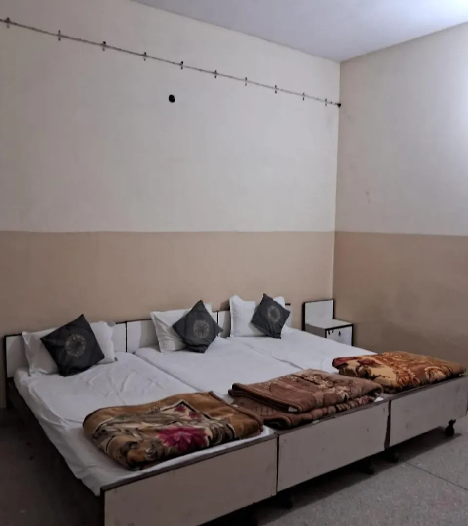G.M. Guest House Varanasi