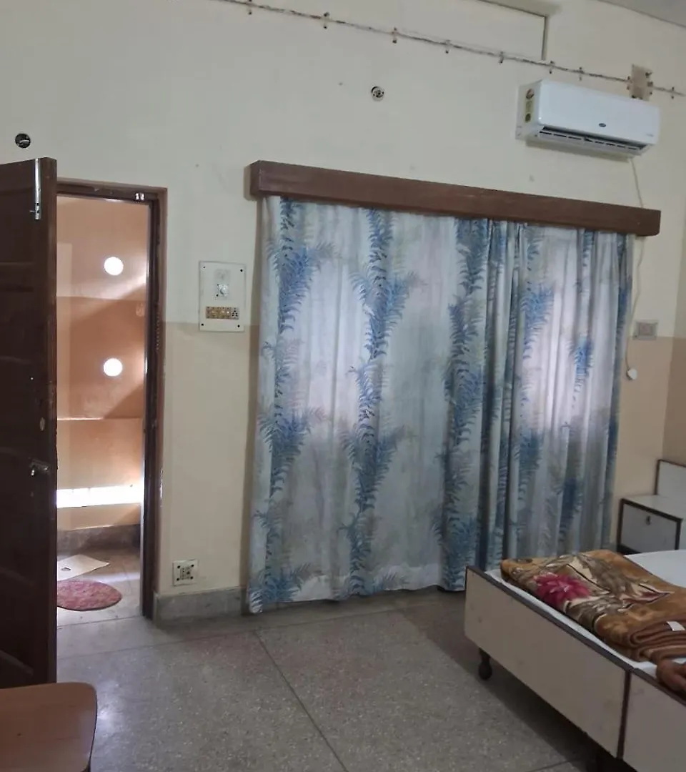 G.M. Guest House Varanasi